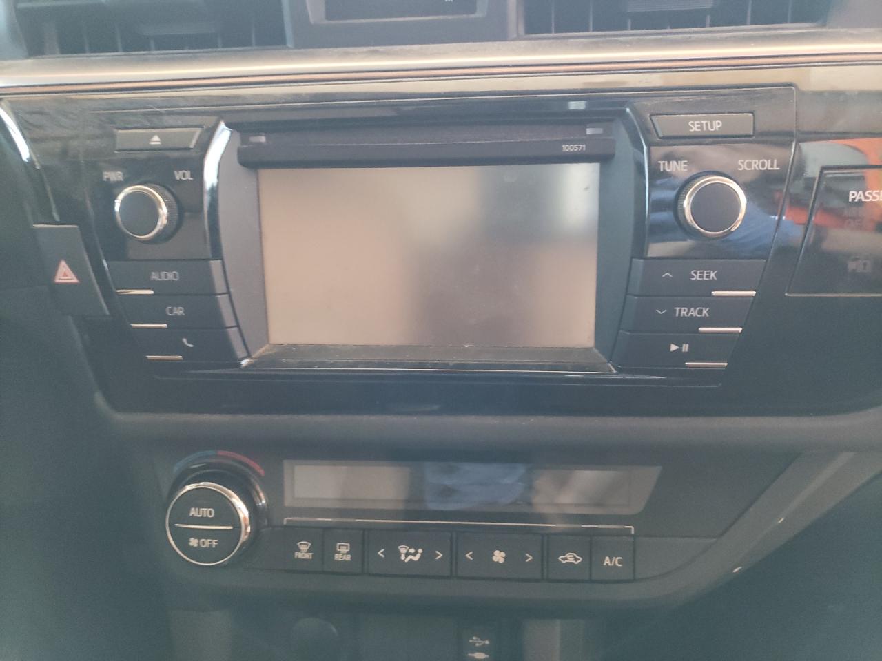 Photo 9 from auction – 2016 TOYOTA COROLLA L with VIN 2T1BURHE7GC656326