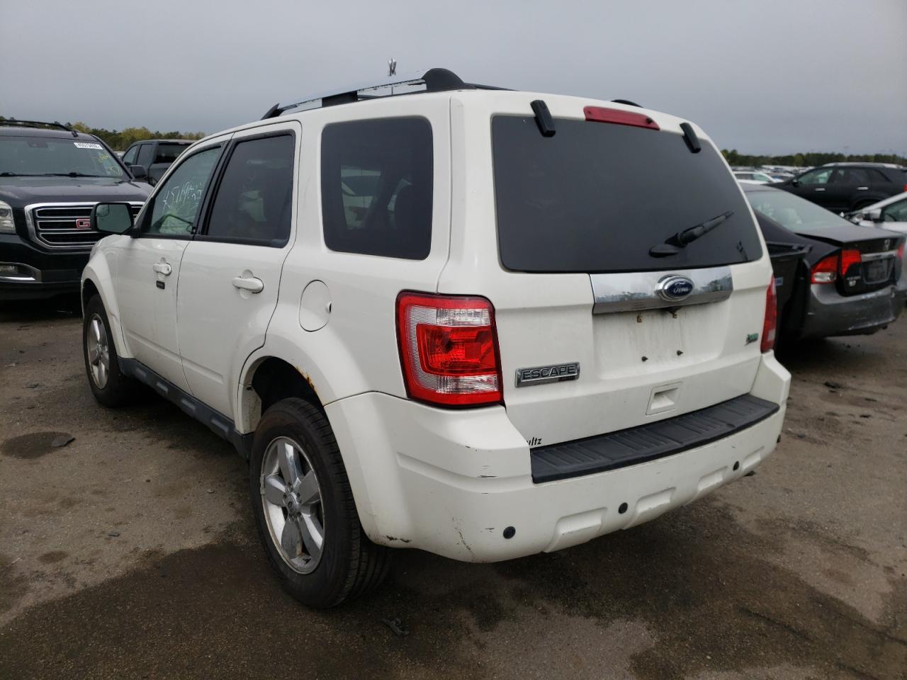 Photo 3 from auction – 2012 FORD ESCAPE LIM with VIN 1FMCU9EG5CKB87011