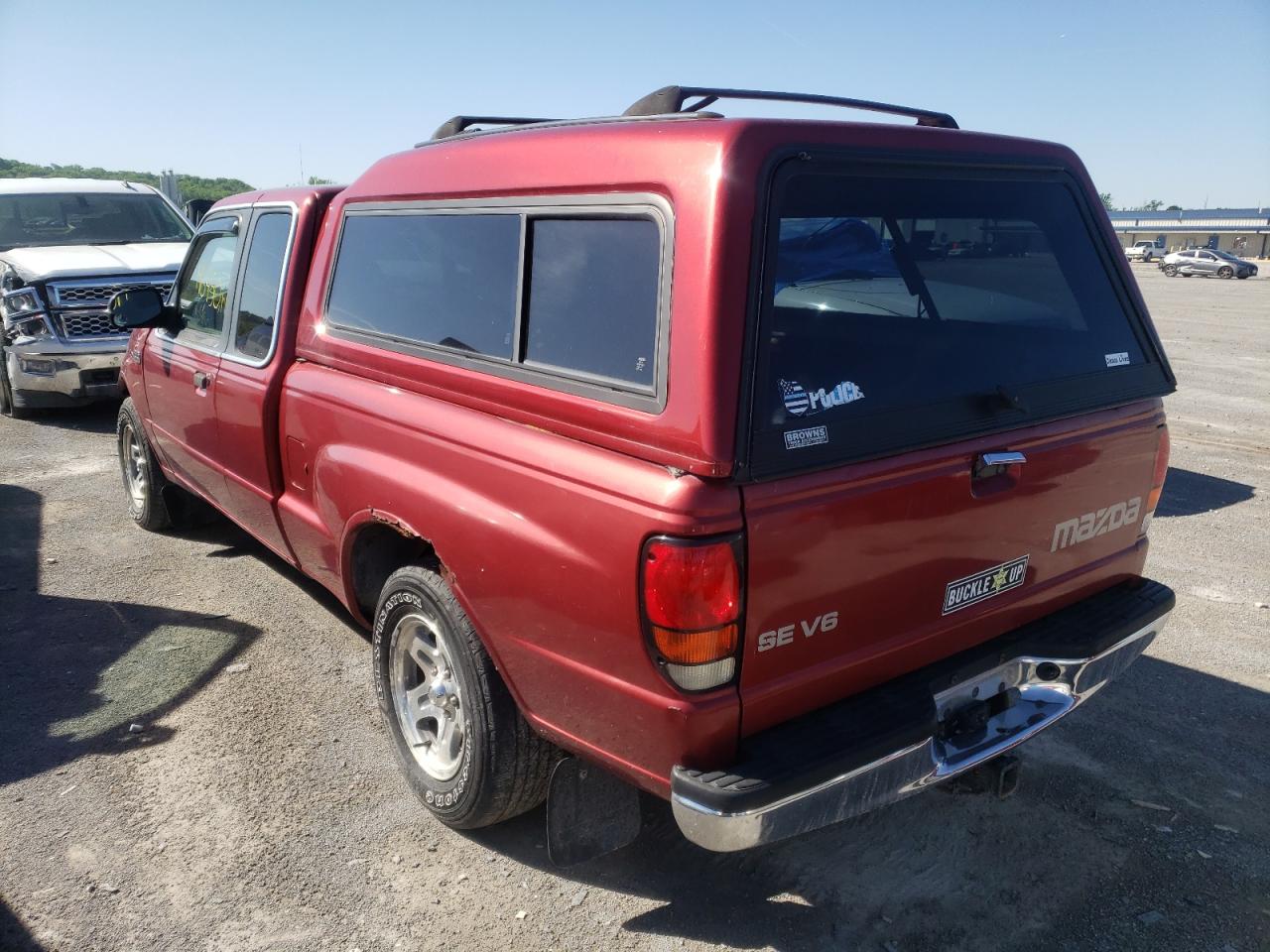 Photo 3 from auction – 1999 MAZDA B4000 CAB with VIN 4F4YR16X4XTM00890