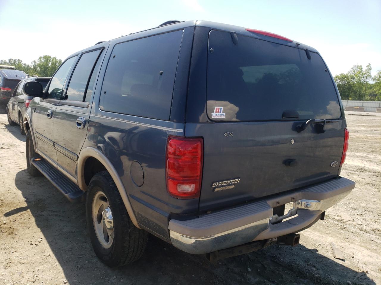Photo 3 from auction – 1998 FORD EXPEDITION with VIN 1FMPU18L0WLB85127