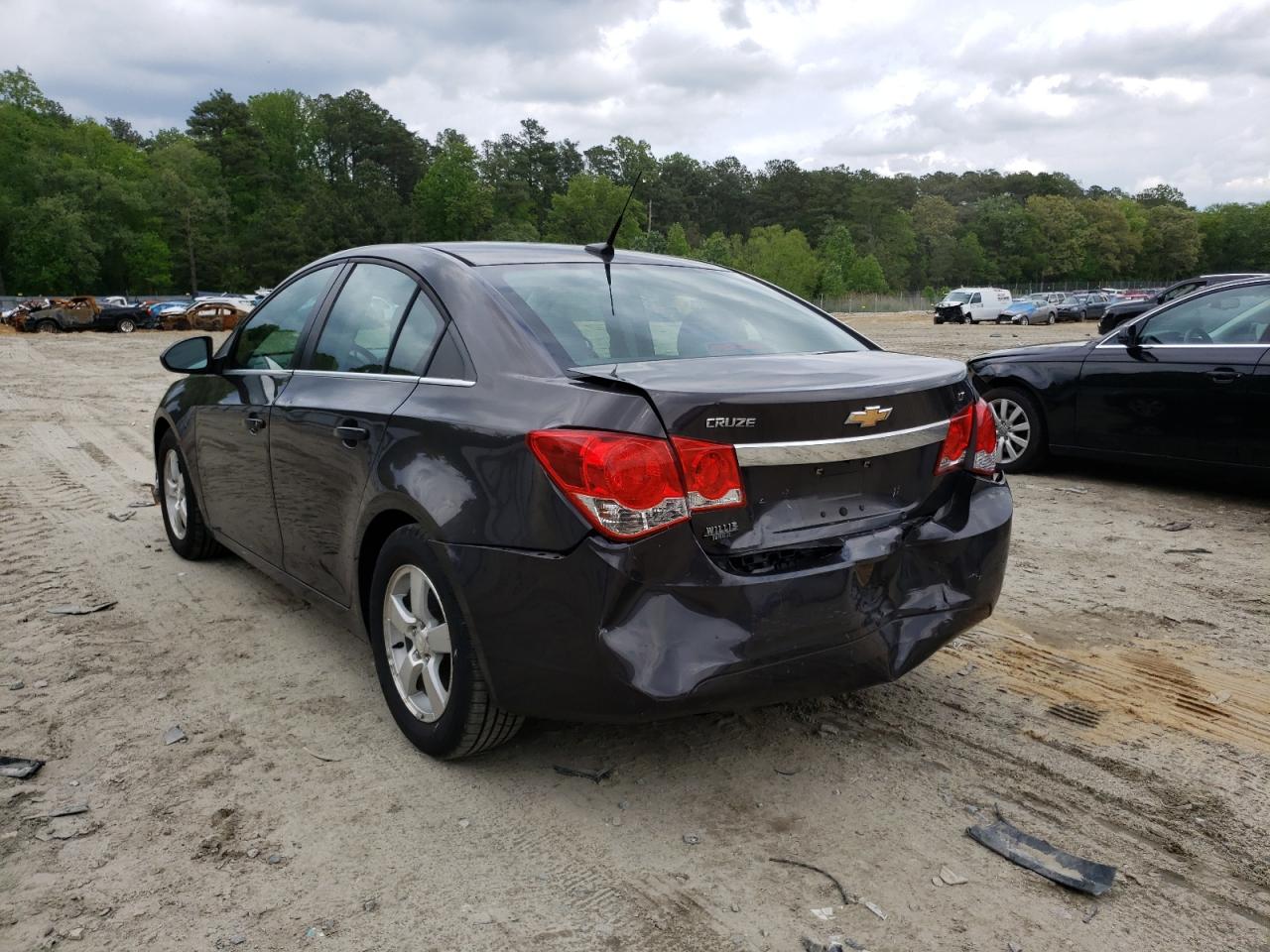 Photo 3 from auction – 2014 CHEVROLET CRUZE with VIN 1G1PC5SB3E7282630