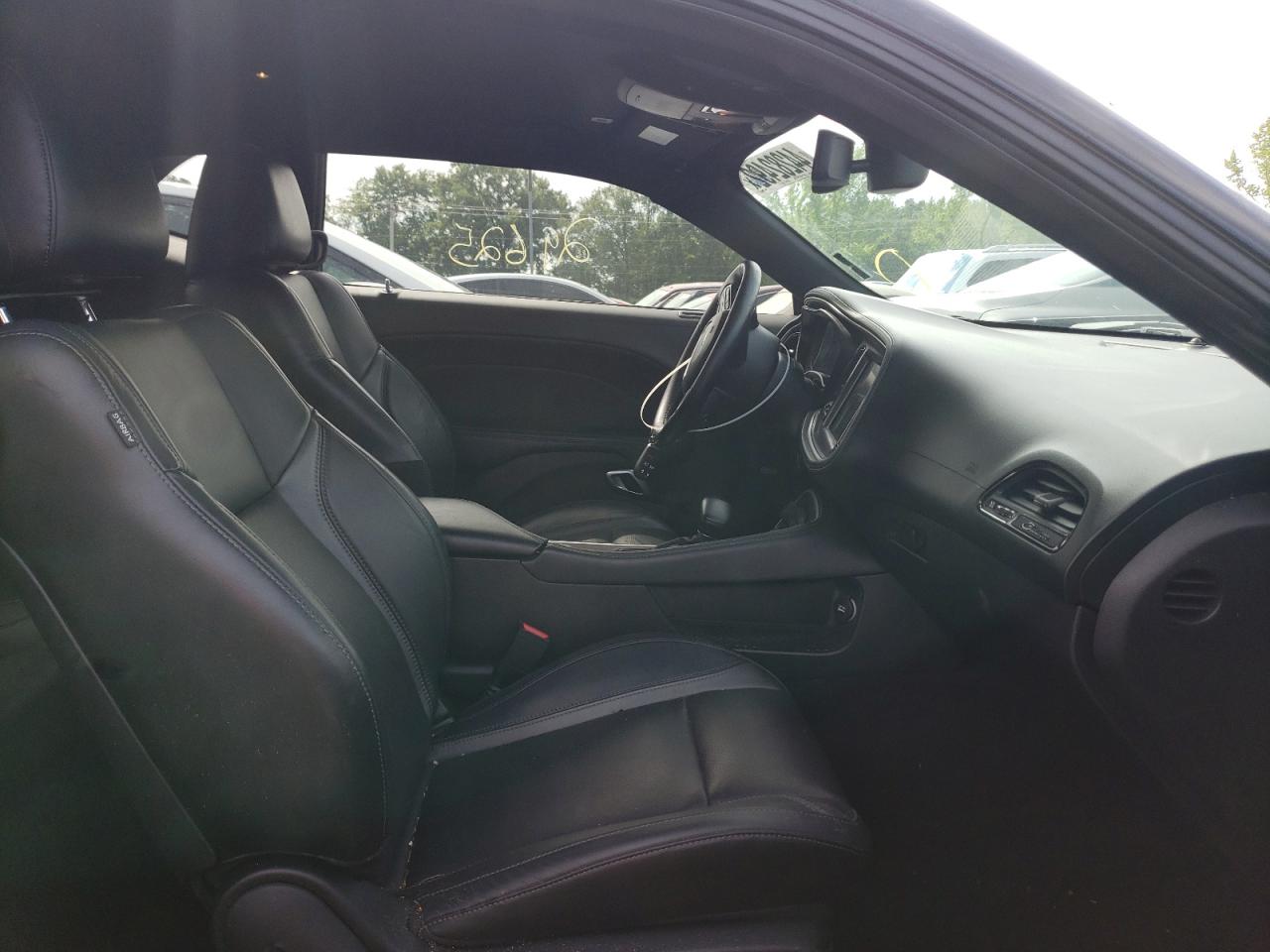 Photo 5 from auction – 2020 DODGE CHALLENGER with VIN 2C3CDZAG4LH174420