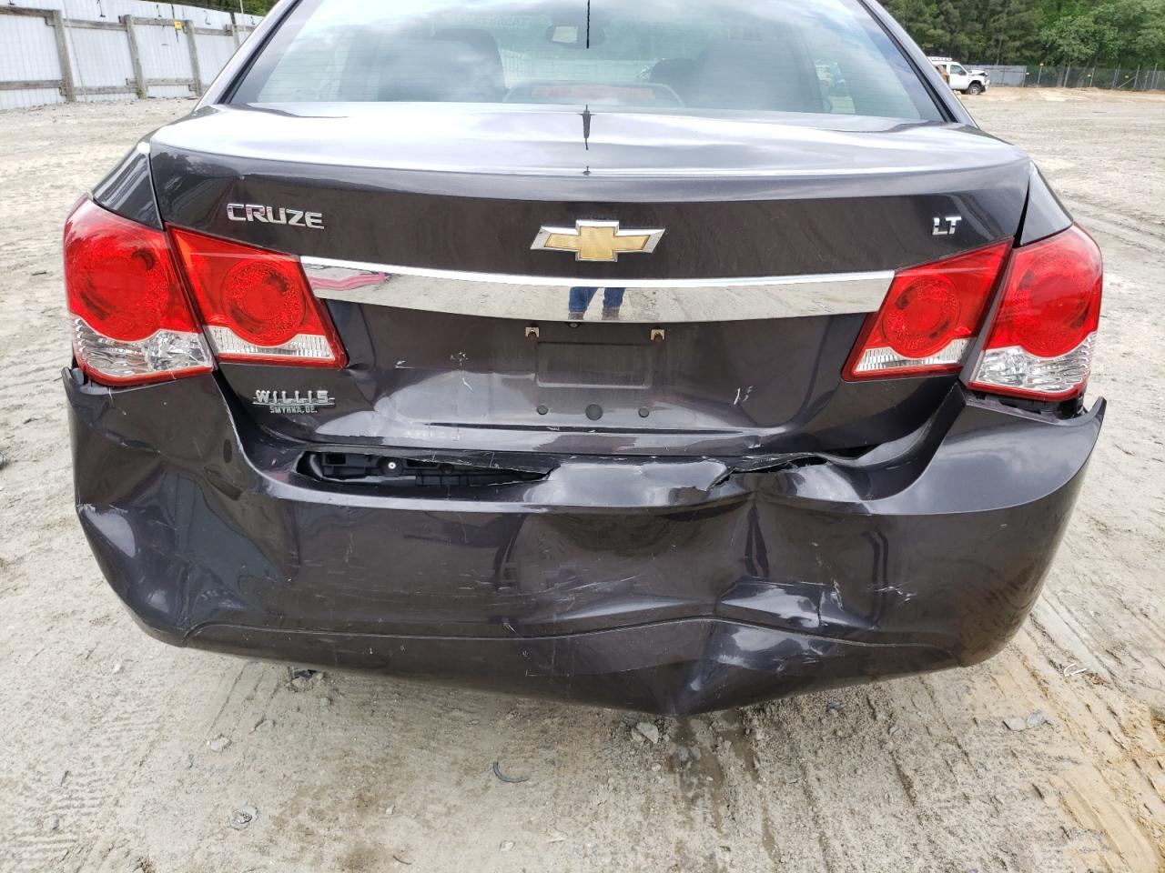 Photo 9 from auction – 2014 CHEVROLET CRUZE with VIN 1G1PC5SB3E7282630