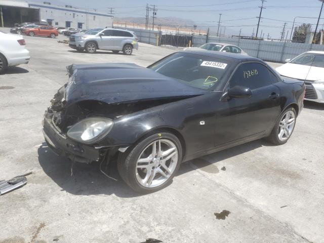 Photo 2 from auction – 2000 MERCEDES-BENZ SLK 230 KO with VIN WDBKK47FXYF166313
