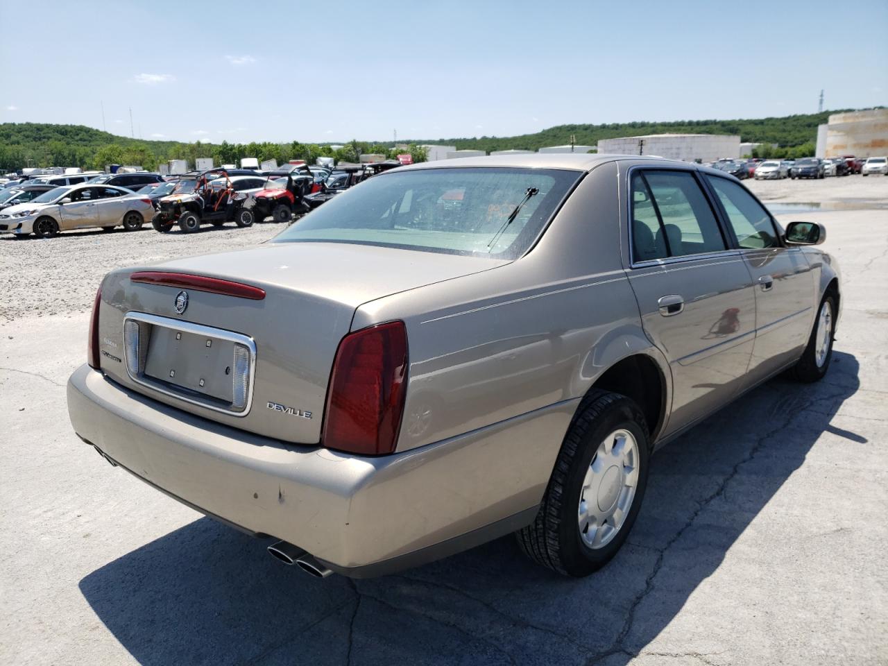 Photo 4 from auction – 2000 CADILLAC DEVILLE with VIN 1G6KD54Y7YU330865