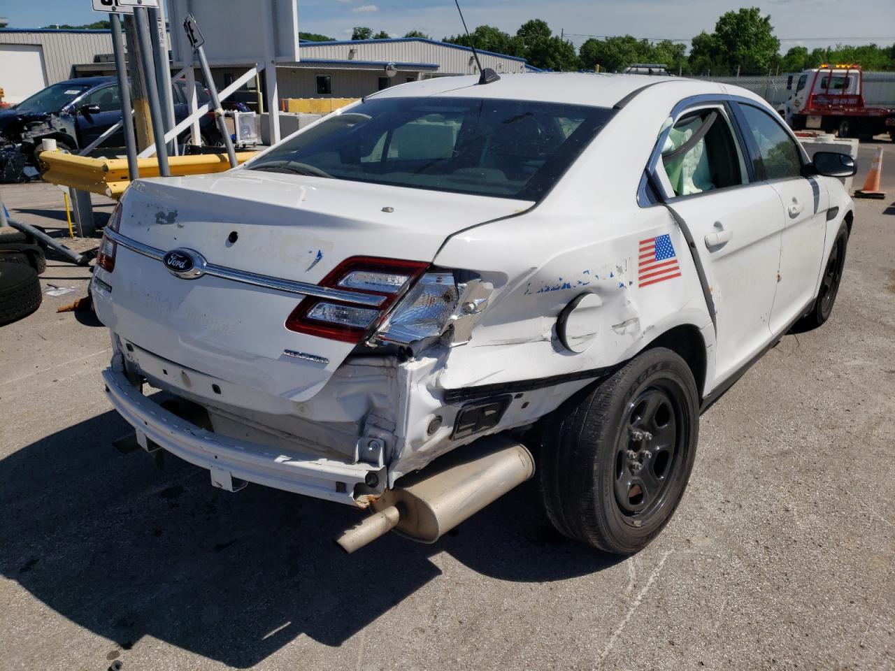 Photo 4 from auction – 2017 FORD TAURUS POL with VIN 1FAHP2L80HG123804