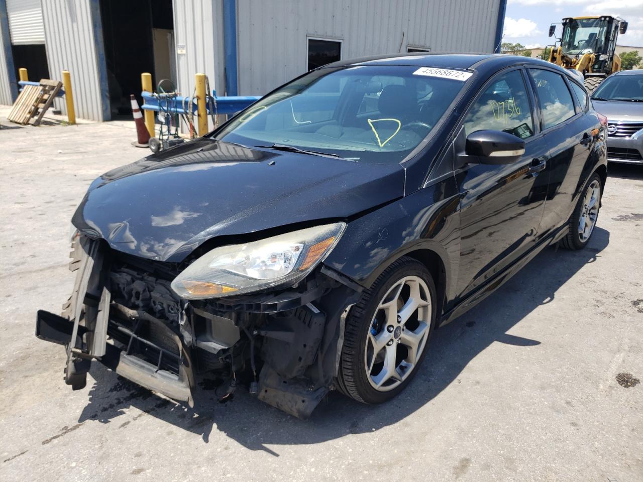 Photo 2 from auction – 2013 FORD FOCUS ST with VIN 1FADP3L97DL148861