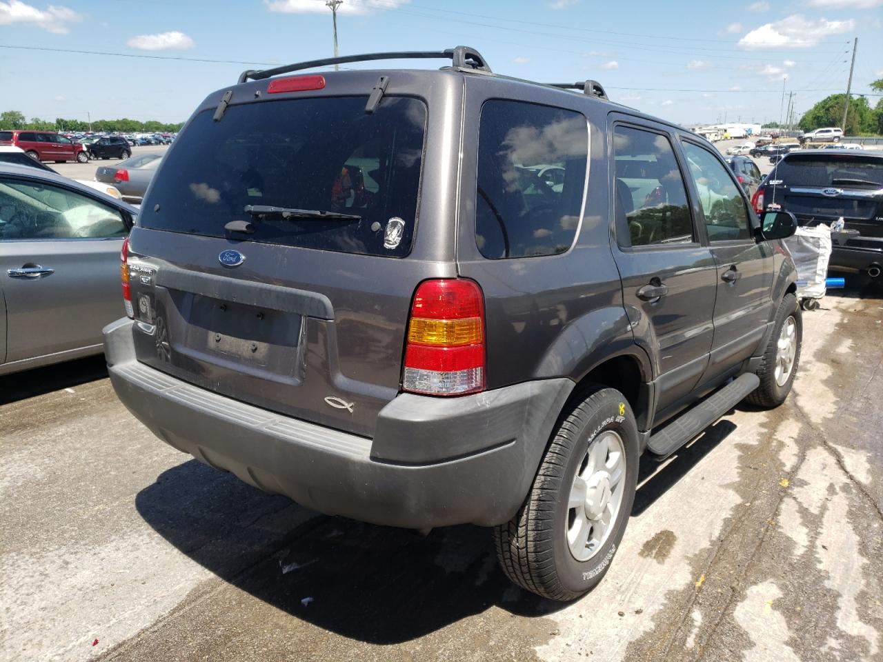 Photo 14 from auction – 2003 FORD ESCAPE XLT with VIN 1FMYU03153KC26485