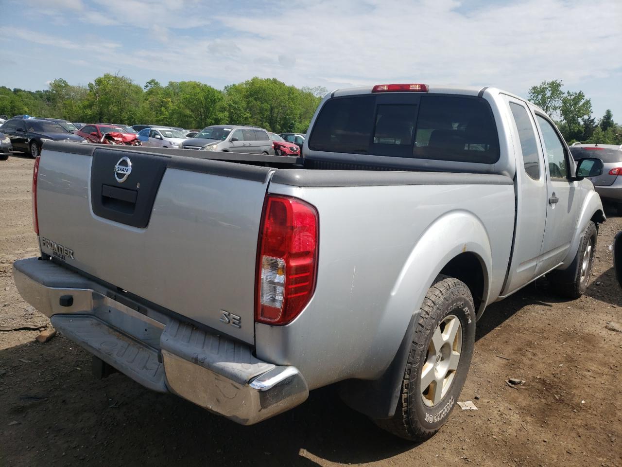 Photo 4 from auction – 2007 NISSAN FRONTIER K with VIN 1N6AD06W57C428088