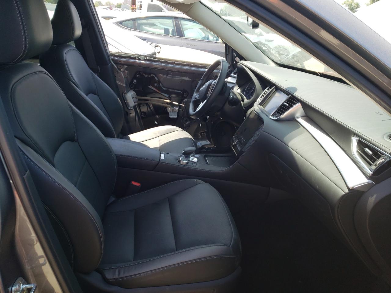 Photo 5 from auction – 2021 INFINITI QX50 ESSEN with VIN 3PCAJ5CA6MF116264