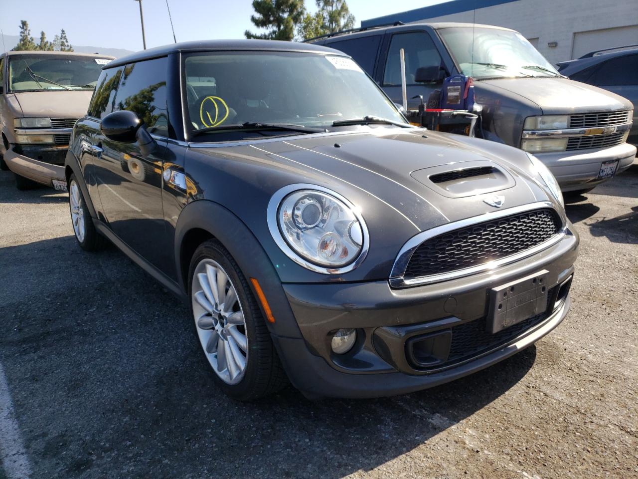 MINI COOPER S 2012 with VIN WMWSV3C51CT386396 - Photo from auction
