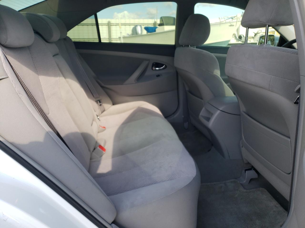 Photo 6 from auction – 2010 TOYOTA CAMRY BASE with VIN 4T1BF3EK4AU514989