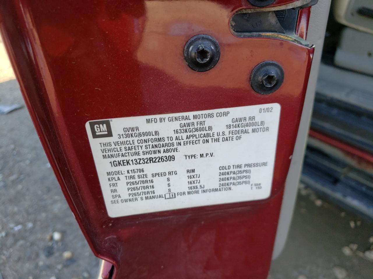 Photo 10 from auction – 2002 GMC YUKON with VIN 1GKEK13Z32R226309