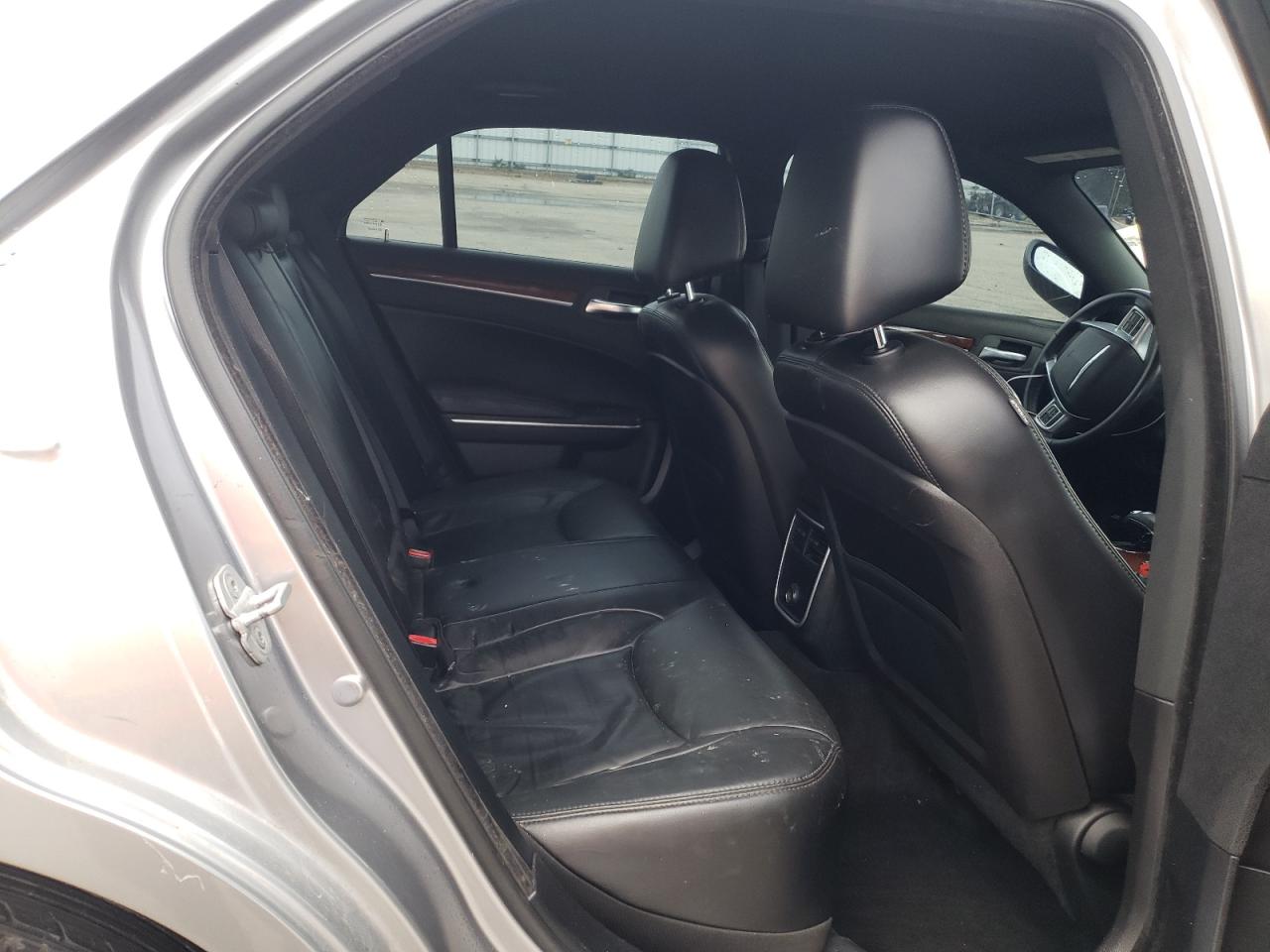 Photo 6 from auction – 2013 CHRYSLER 300 with VIN 2C3CCAAG4DH576783