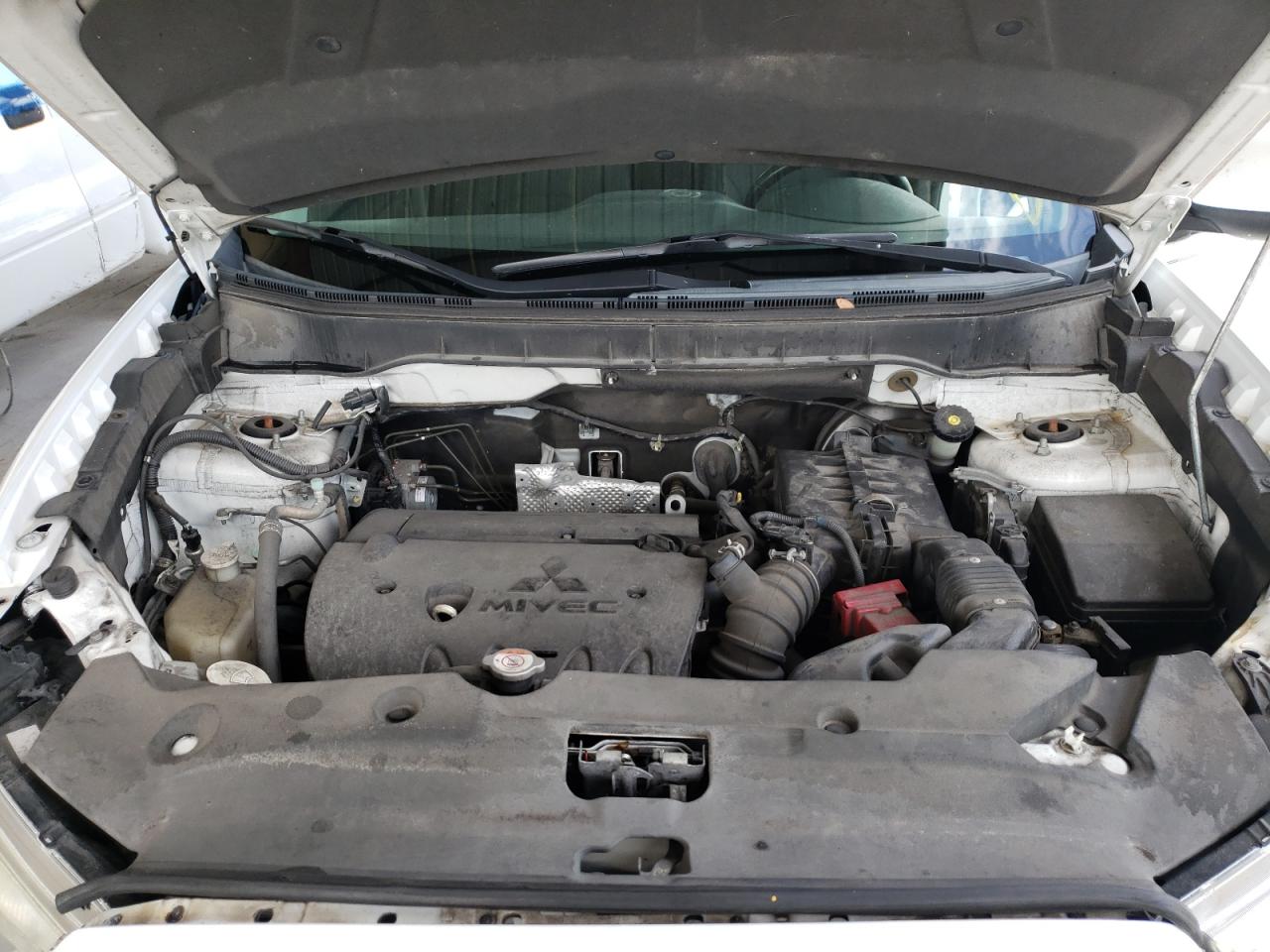 Photo 7 from auction – 2014 MITSUBISHI OUTLANDER with VIN 4A4AP3AU2EE029165