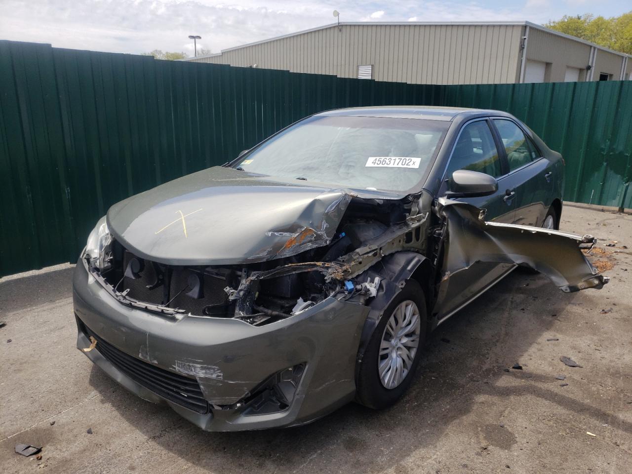 Photo 2 from auction – 2012 TOYOTA CAMRY BASE with VIN 4T4BF1FK0CR167365