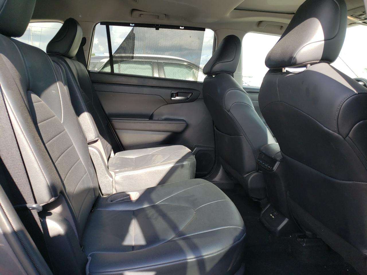 Photo 6 from auction – 2020 TOYOTA HIGHLANDER with VIN 5TDGZRAH2LS010592