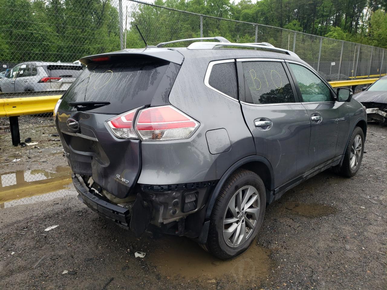 Photo 4 from auction – 2015 NISSAN ROGUE S with VIN 5N1AT2MV7FC805963