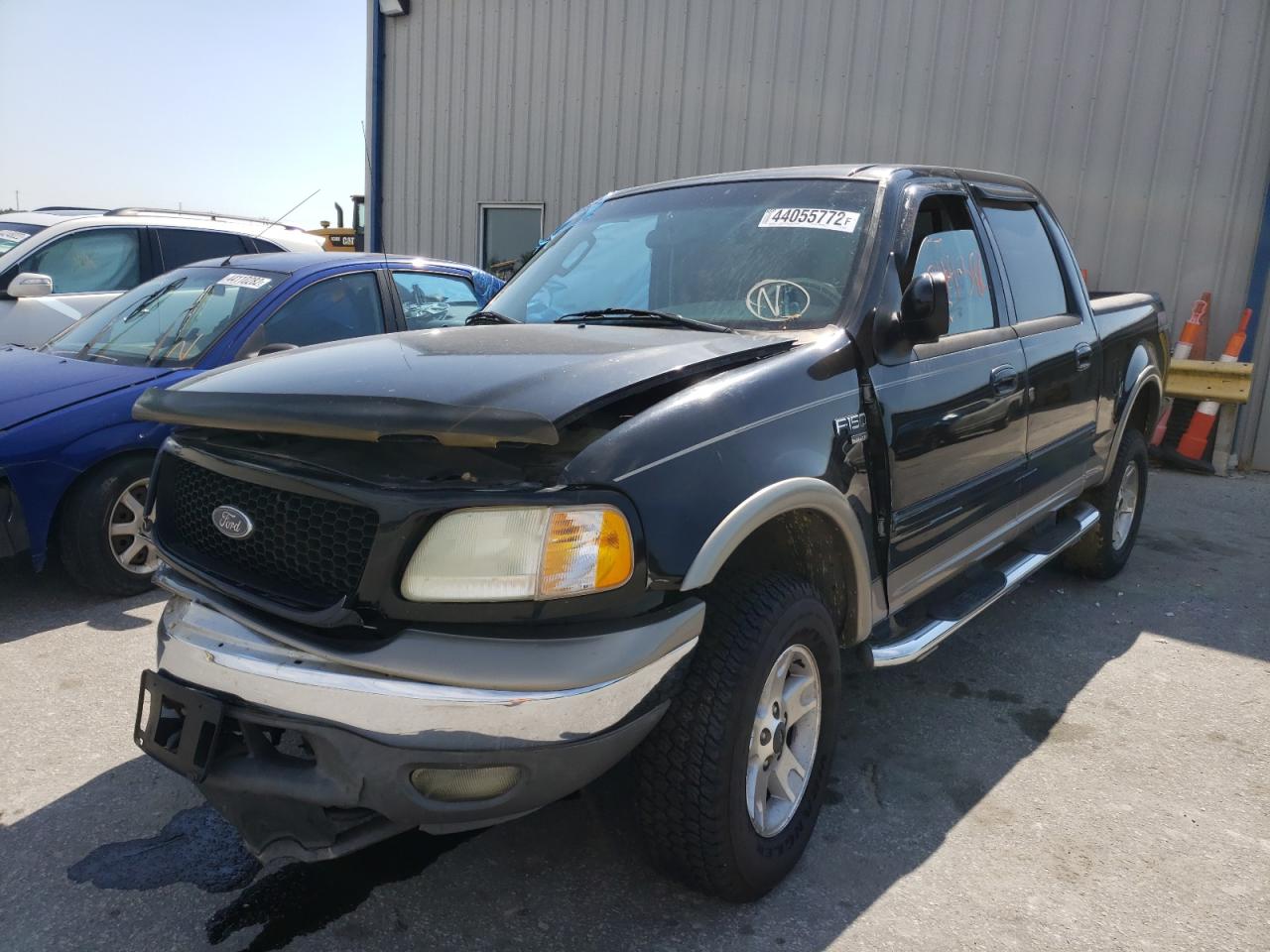Photo 2 from auction – 2003 FORD F150 SUPER with VIN 1FTRW08L53KC60102