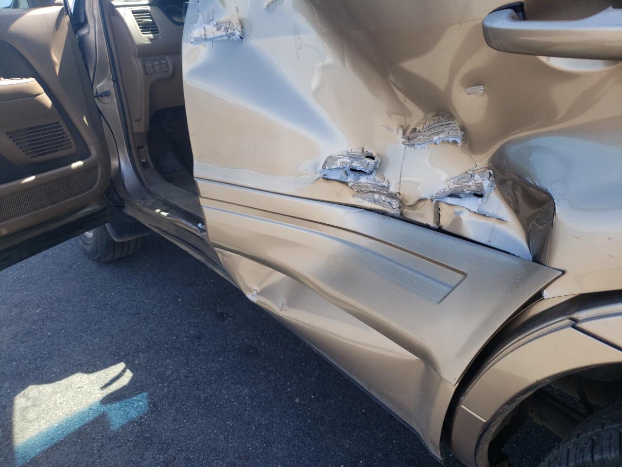 Photo 9 from auction – 2006 HONDA PILOT EX with VIN 5FNYF28746B008286