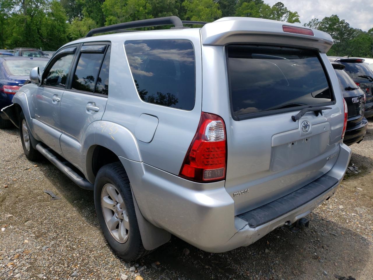 Photo 3 from auction – 2007 TOYOTA 4RUNNER SR with VIN JTEZU14R870086612