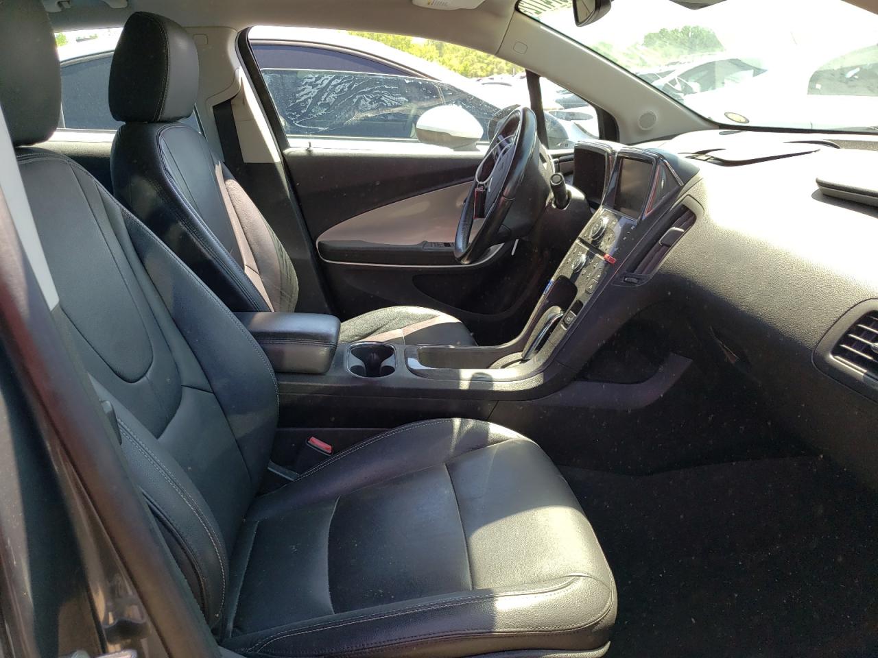 Photo 5 from auction – 2013 CHEVROLET VOLT with VIN 1G1RB6E43DU101122