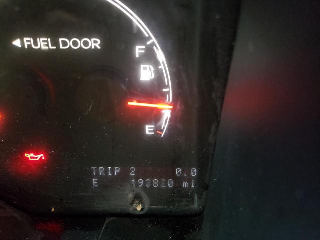 Photo 8 from auction – 2006 LINCOLN NAVIGATOR with VIN 5LMFU28506LJ18897