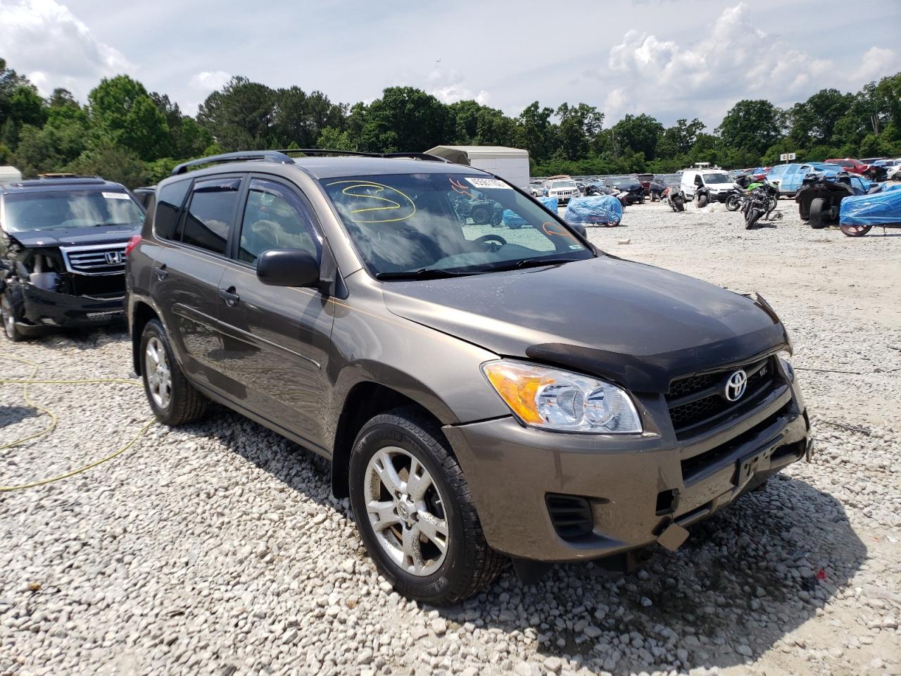 TOYOTA RAV4 2011 with VIN 2T3BK4DV0BW051092 - Photo from auction