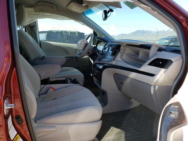 Photo 5 from auction – 2013 TOYOTA SIENNA LE with VIN 5TDJK3DC7DS063233