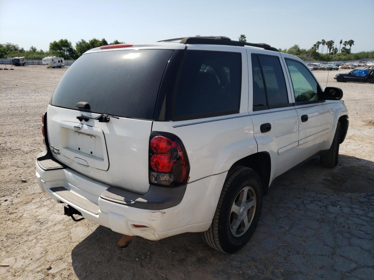 Photo 4 from auction – 2006 CHEVROLET TRAILBLAZE with VIN 1GNDS13S262248298