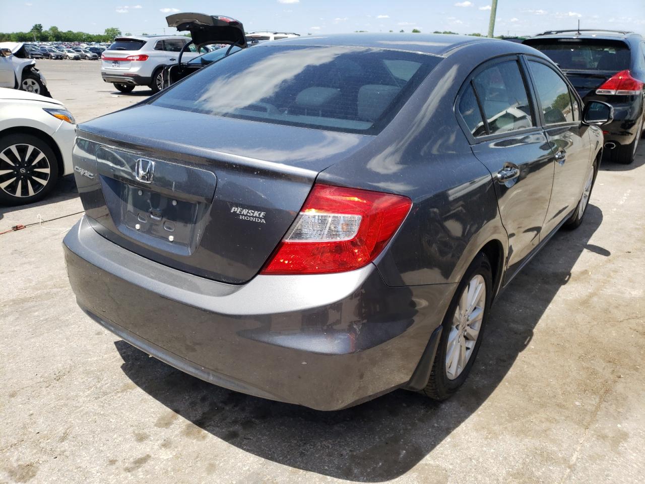 Photo 4 from auction – 2012 HONDA CIVIC EXL with VIN 19XFB2F94CE043354