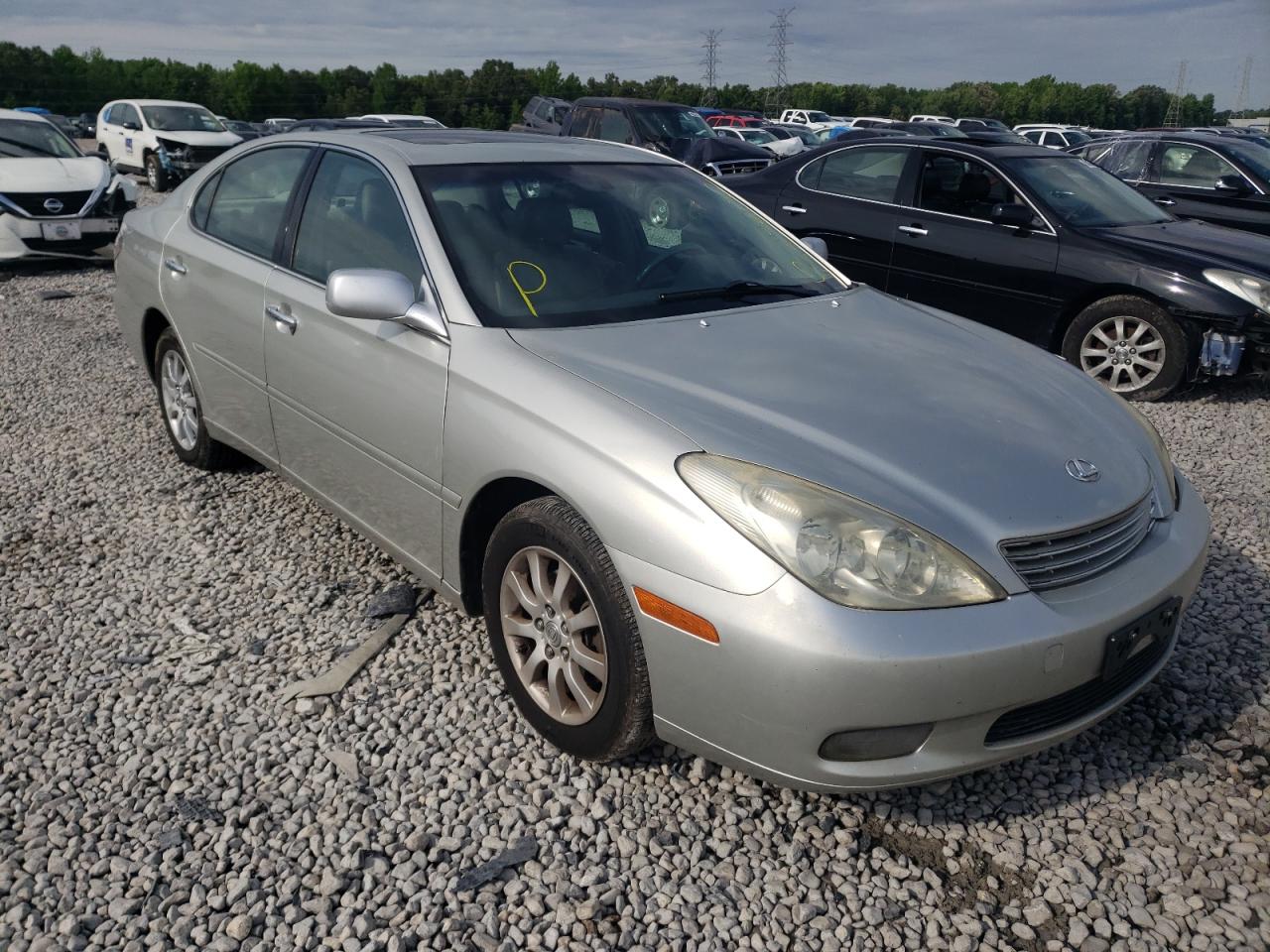 LEXUS ES 300 2003 with VIN JTHBF30G136006332 - Photo from auction