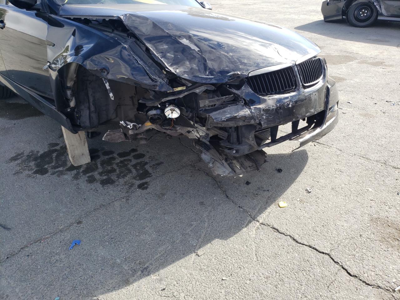Photo 9 from auction – 2007 BMW 328 I with VIN WBAVA37527NE25979