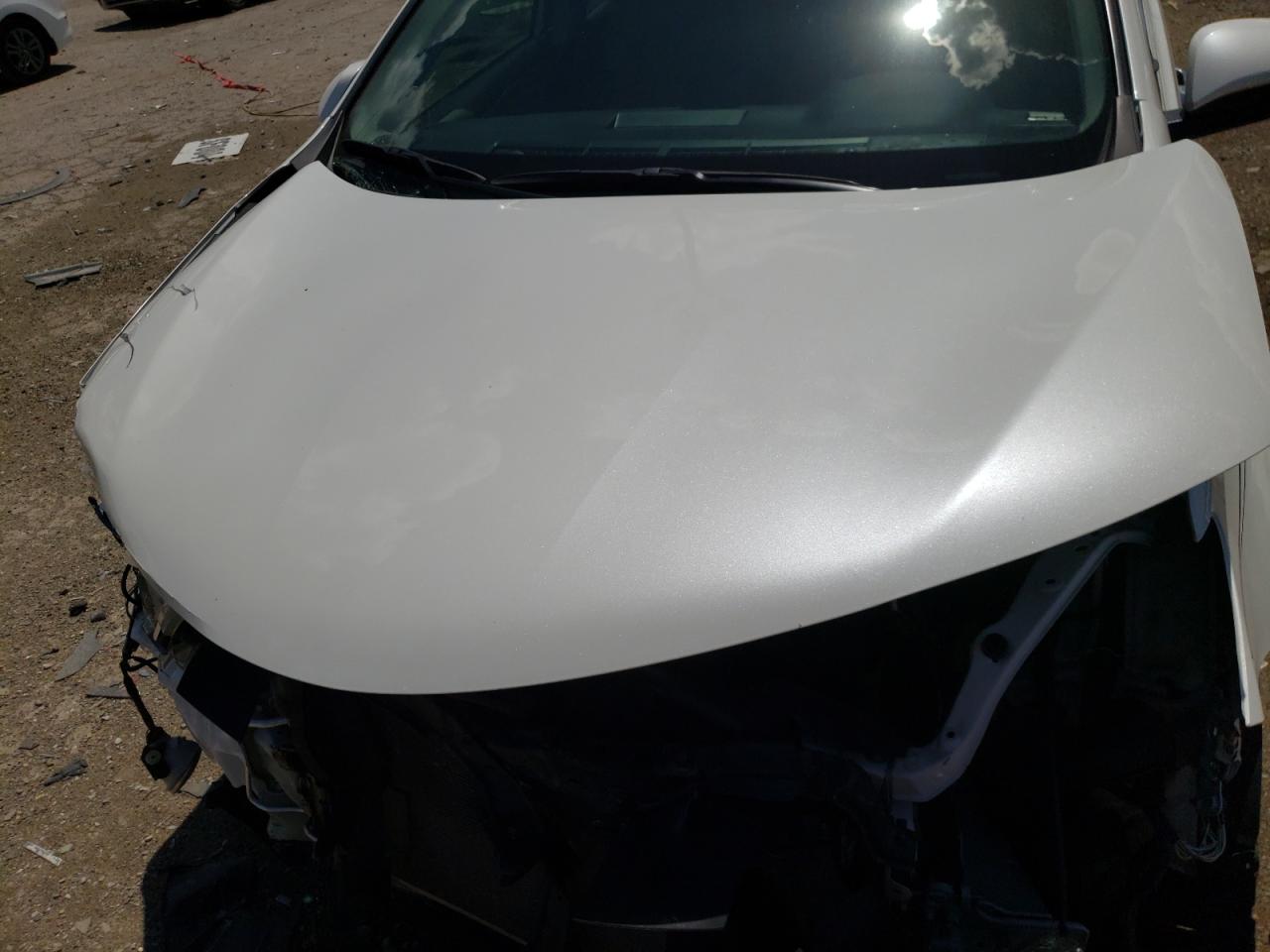 Photo 7 from auction – 2017 TOYOTA RAV4 LIMIT with VIN 2T3DFREV9HW604825