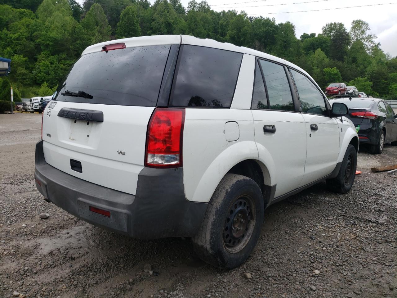 Photo 4 from auction – 2003 SATURN VUE with VIN 5GZCZ53BX3S901185