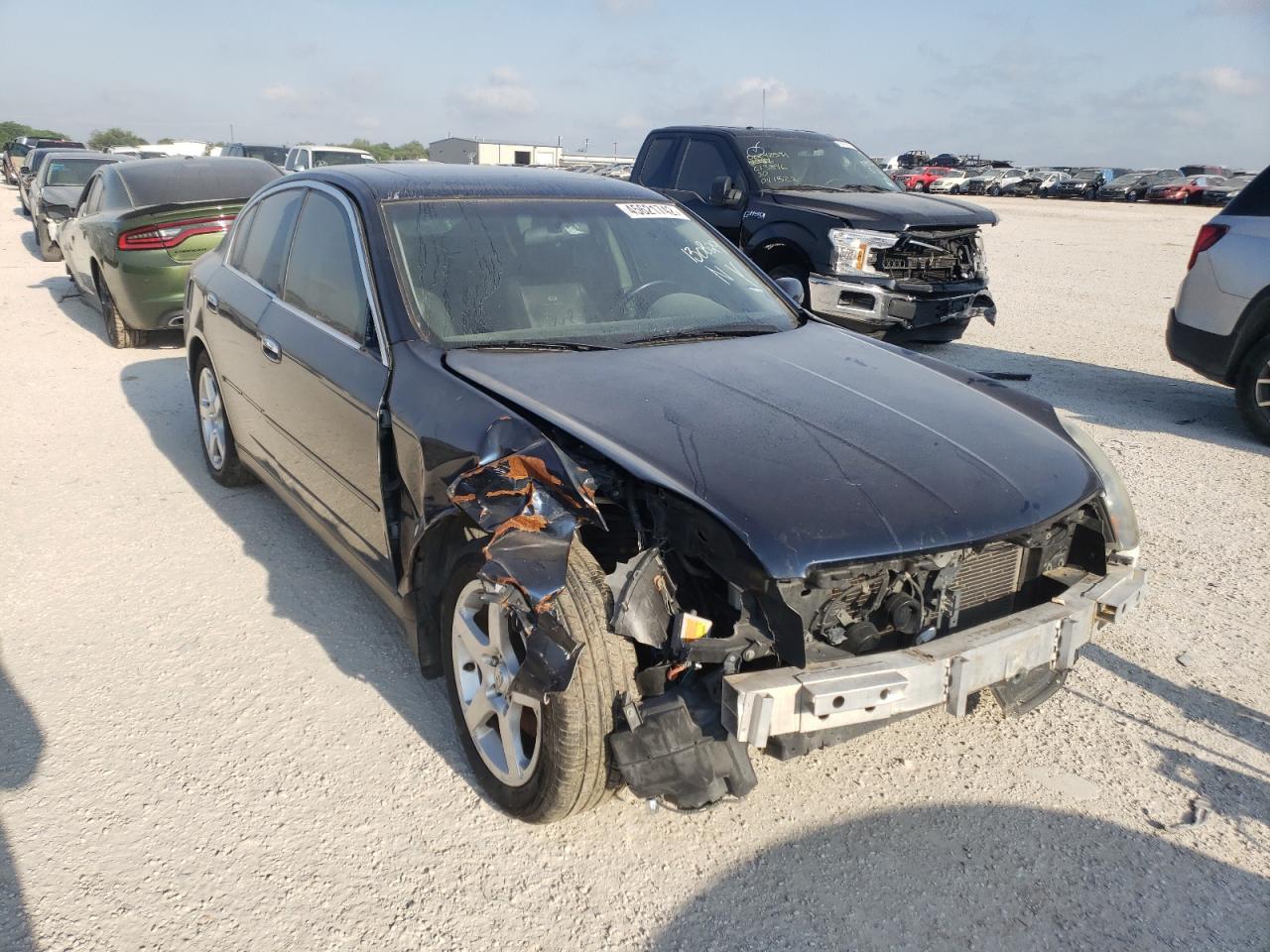 Photo 14 from auction – 2004 INFINITI G35 with VIN JNKCV51E04M610600