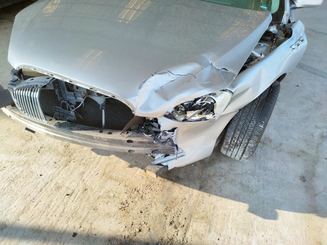Photo 9 from auction – 2008 BUICK LUCERNE CX with VIN 1G4HD57258U158555