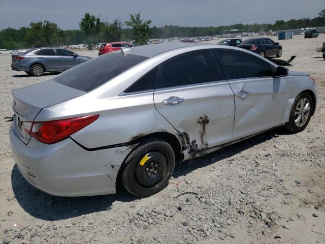 Photo 4 from auction – 2013 HYUNDAI SONATA SE with VIN 5NPEC4AC6DH556819
