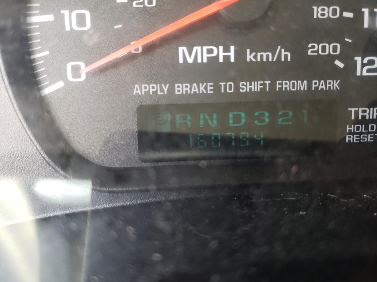 Photo 8 from auction – 2004 CHEVROLET IMPALA with VIN 2G1WF52E149394160