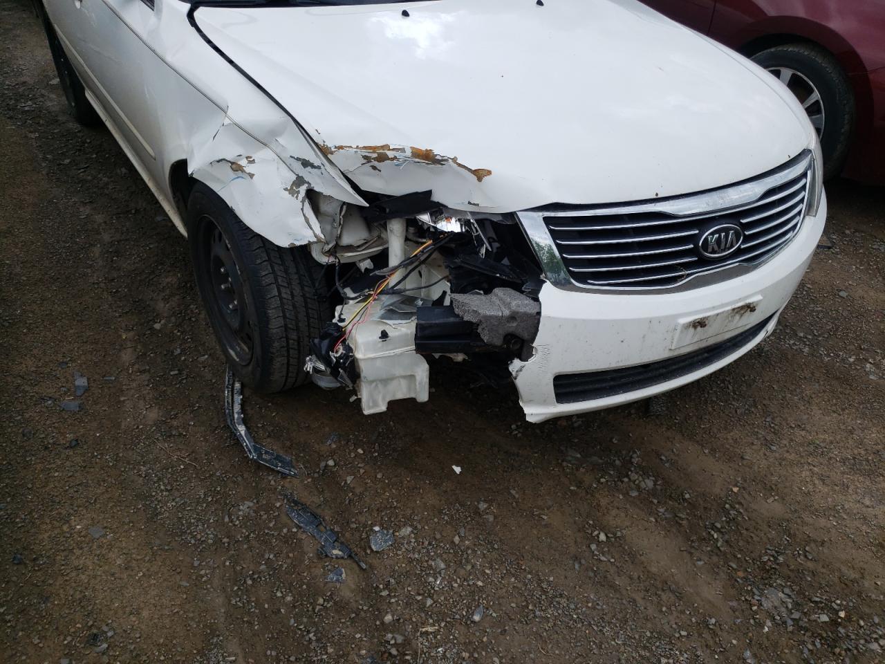Photo 9 from auction – 2010 KIA OPTIMA LX with VIN KNAGG4A81A5430790