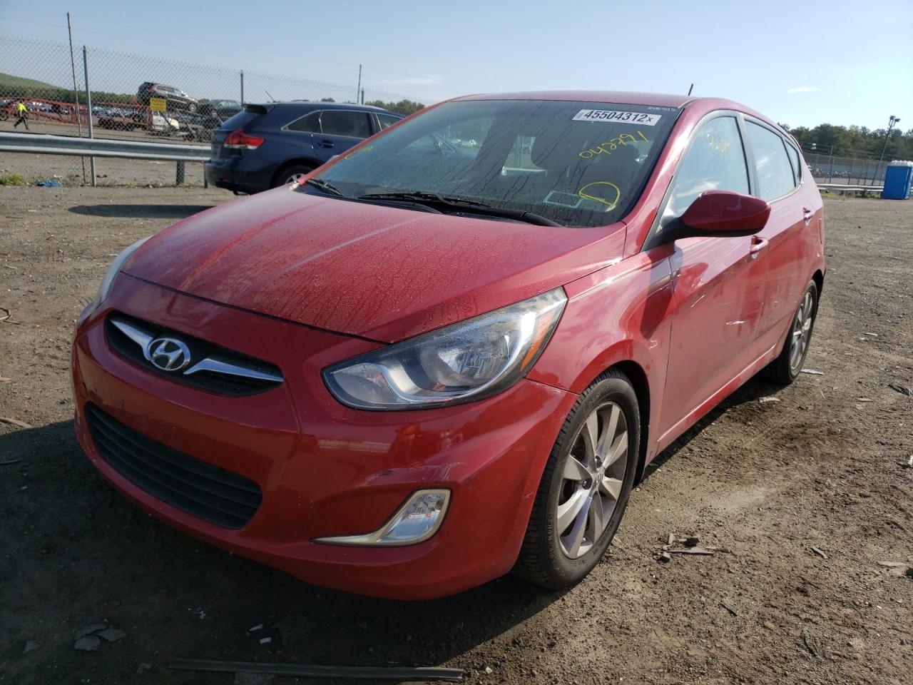 Photo 2 from auction – 2012 HYUNDAI ACCENT GLS with VIN KMHCU5AEXCU042791