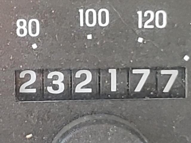Photo 8 from auction – 2000 FORD EXPLORER X with VIN 1FMZU72X8YZC19449