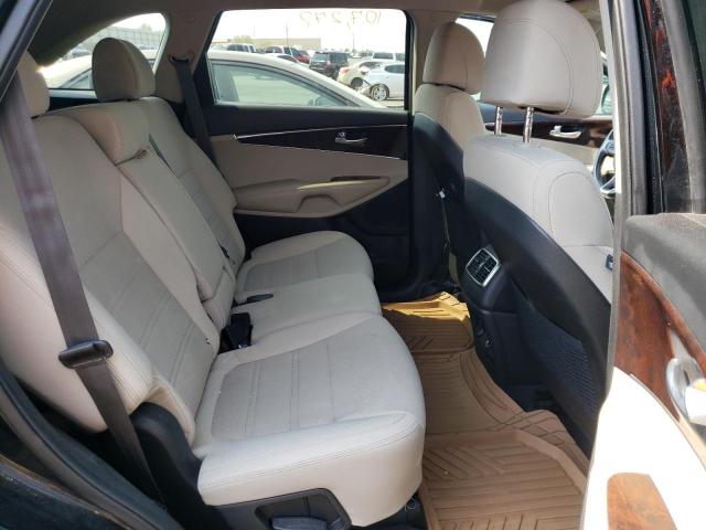 Photo 6 from auction – 2017 KIA SORENTO LX with VIN 5XYPG4A32HG195051