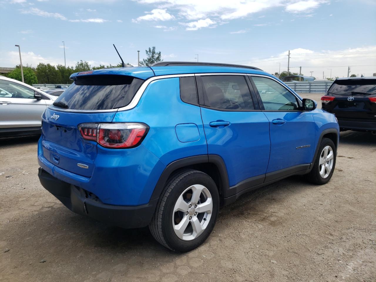 Photo 4 from auction – 2019 JEEP COMPASS LA with VIN 3C4NJCBB0KT844290