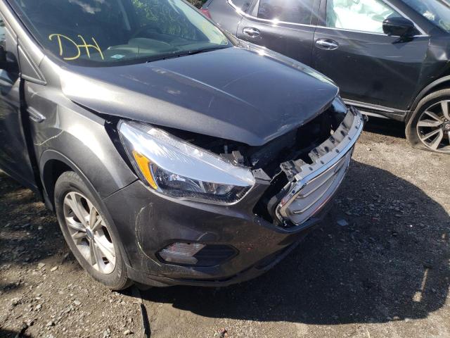 Photo 9 from auction – 2018 FORD ESCAPE SE with VIN 1FMCU0GD9JUC29454