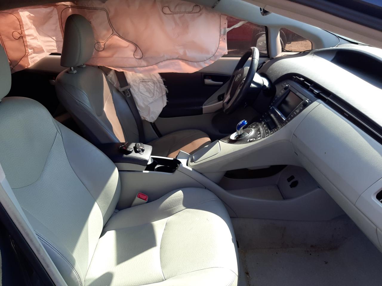 Photo 5 from auction – 2010 TOYOTA PRIUS with VIN JTDKN3DU9A0031774