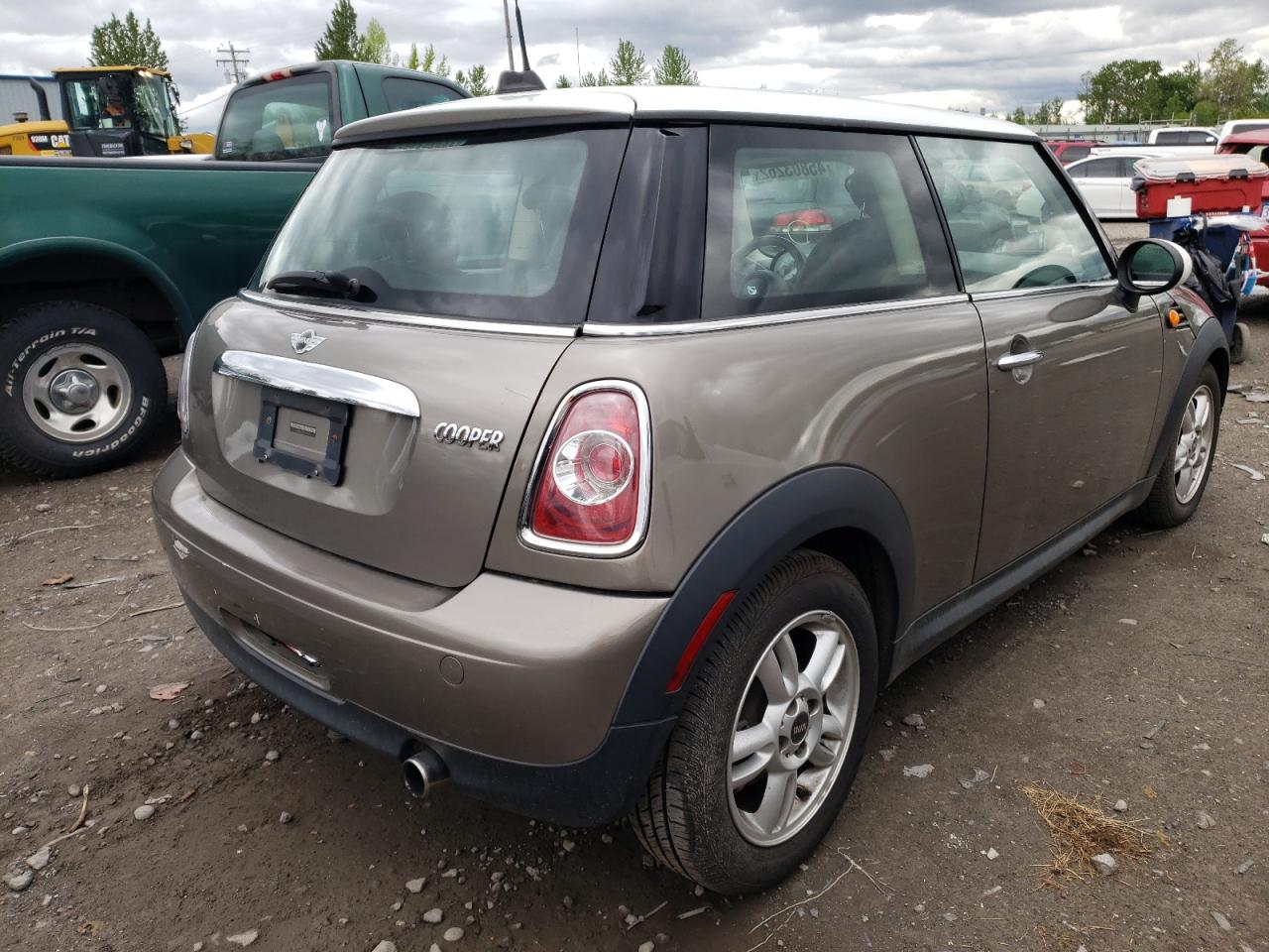 Photo 4 from auction – 2013 MINI COOPER with VIN WMWSU3C50DT679498