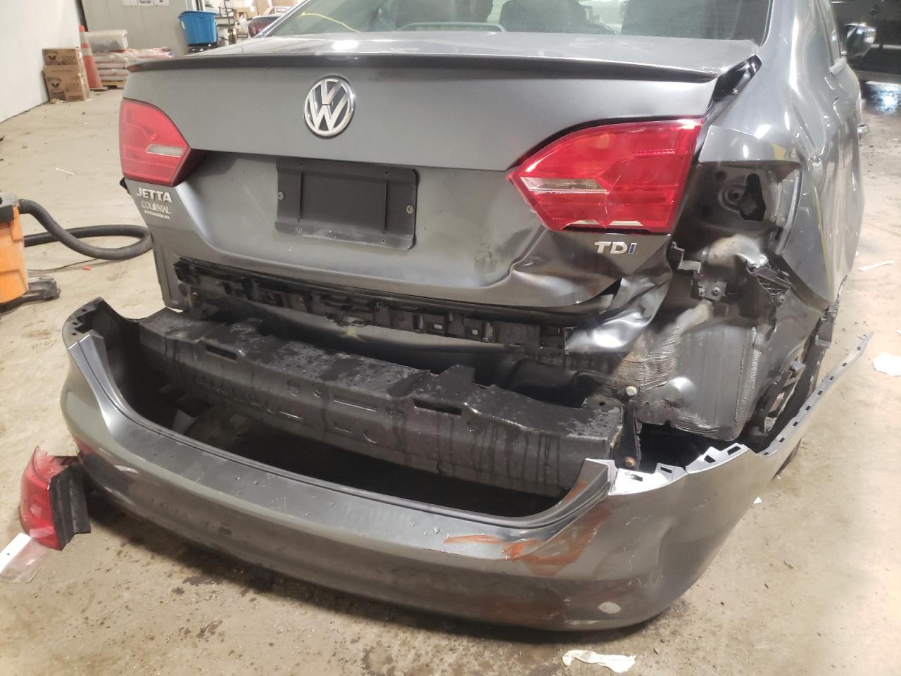 Photo 9 from auction – 2012 VOLKSWAGEN JETTA TDI with VIN 3VWLL7AJ5CM391374