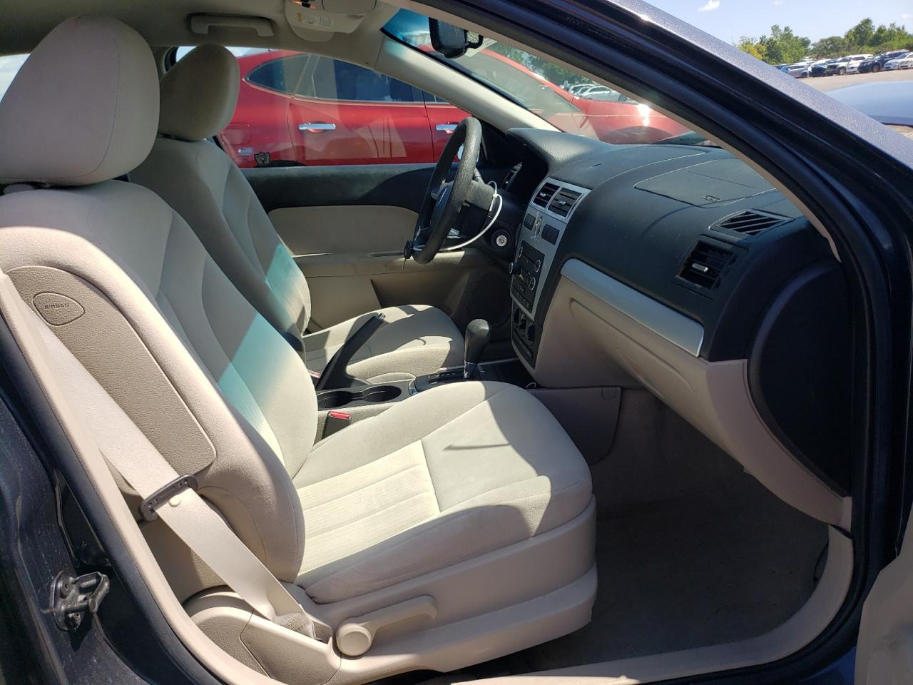 Photo 5 from auction – 2009 MERCURY MILAN with VIN 3MEHM07Z79R604541