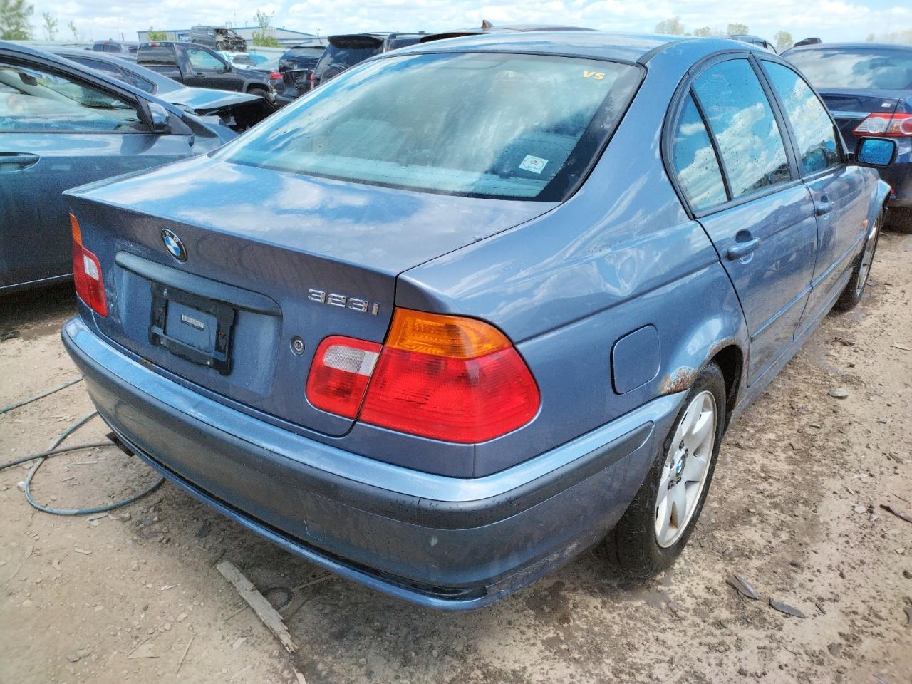 Photo 4 from auction – 2000 BMW 323 I with VIN WBAAN3342YNC92206